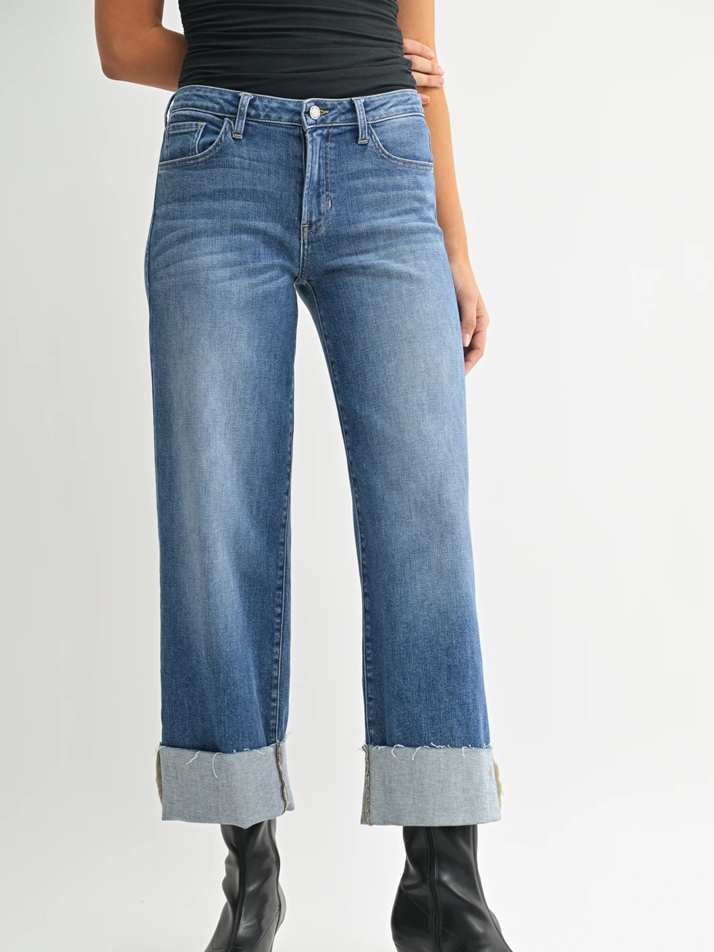 Q2 Premium Denim Cuffed Crop Wide Leg Jeans Medium